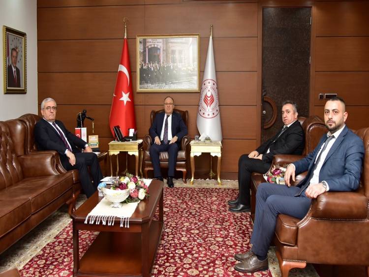 Amelebirliği Başkanı Şenol Yücel Ve Yönetim Kurulu Üyeleri Valimiz Mustafa Tutulmaz‘a Nezaket Ziyaretinde Bulundular,