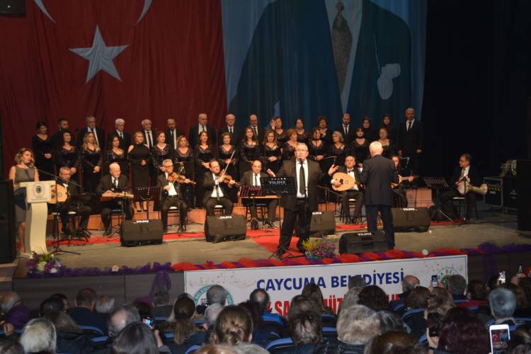 Çaycuma Belediyesi Türk Sanat Müziği Topluluğu Yeni Yıl Konseri 