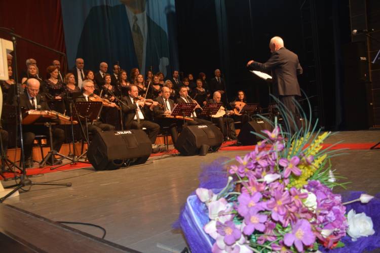 Çaycuma Belediyesi Türk Sanat Müziği Topluluğu Yeni Yıl Konseri 